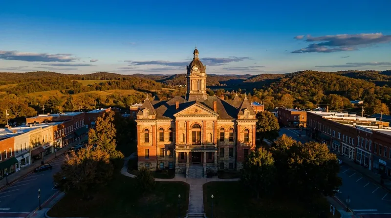 Middle Tennessee county courthouse, Williamson county business license